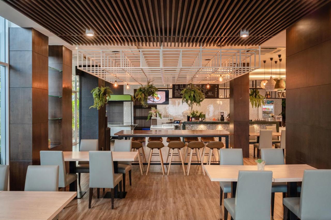 Kokotel Bangkok Dheva Thonglor Banguecoque Exterior foto