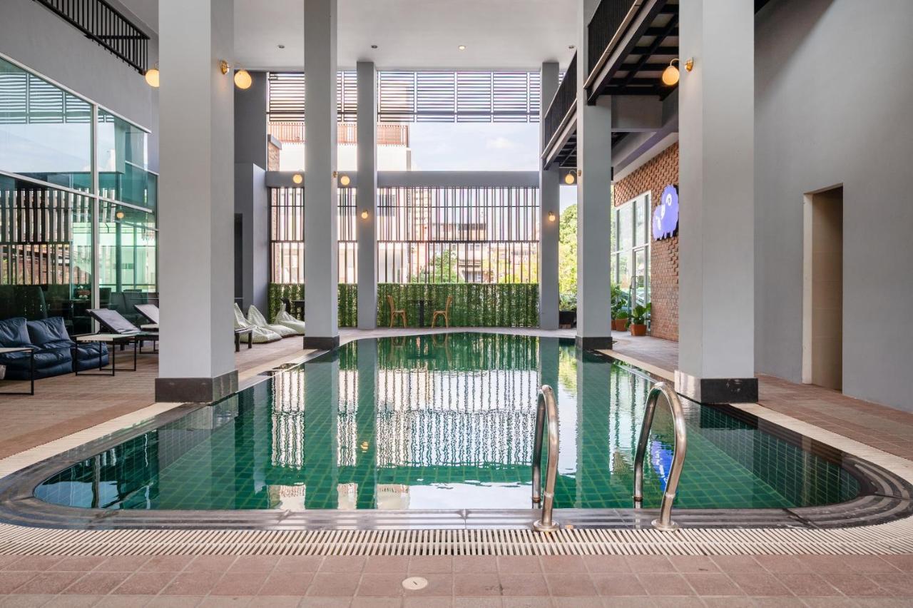 Kokotel Bangkok Dheva Thonglor Banguecoque Exterior foto